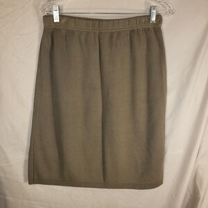 Chaval Classics Chic Brown Pencil Skirt for Women - M